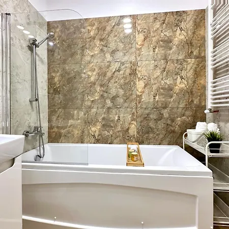 New! Skyline Luxury Appartement